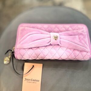 NWT rare Juicy Couture Lavender Quilted Wallet with bow